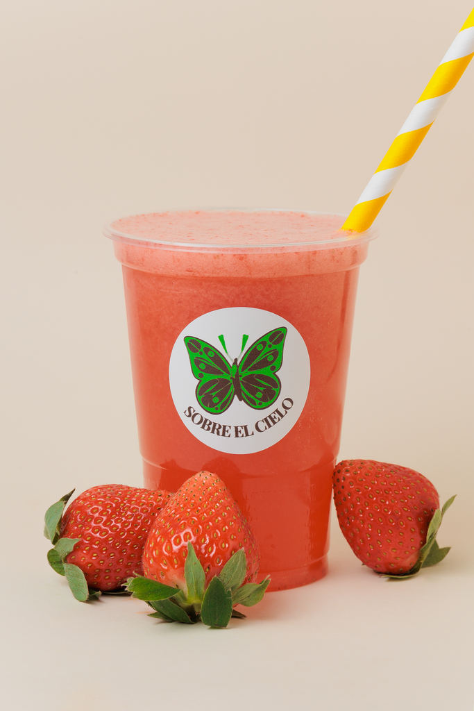 Jugo en Agua Fresa